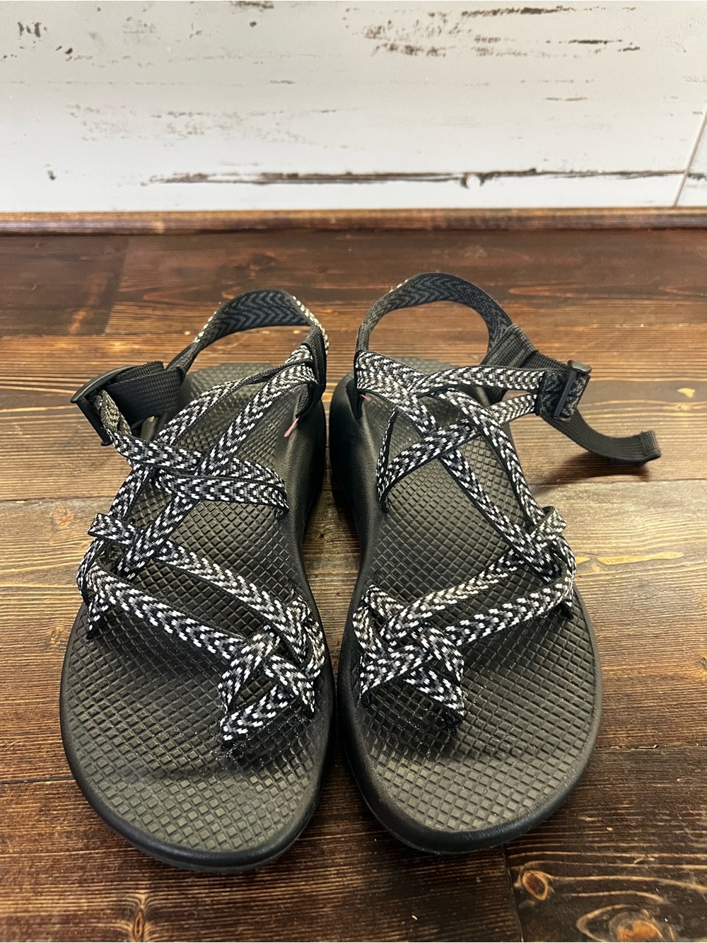 Chaco • ZX/2 Classic • Women's Size 8 • Black Hiking Outdoor Sandals • J106266 - Picture 7 of 12